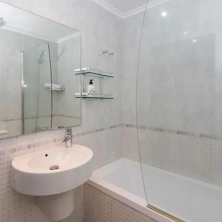 Nautilus Atico, 3 Dormitorios, Puerto, By Bookindenia Apartment