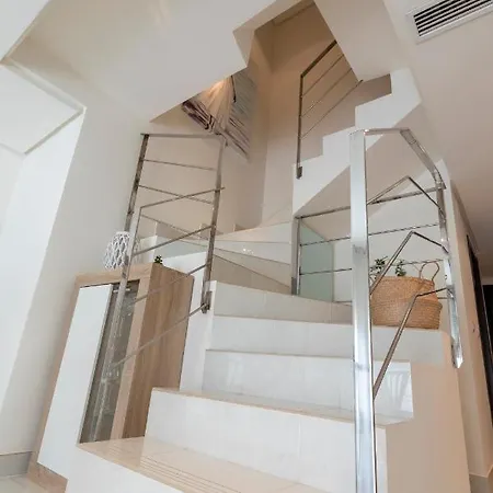 Apartmán Nautilus Atico, 3 Dormitorios, Puerto, By Bookindenia