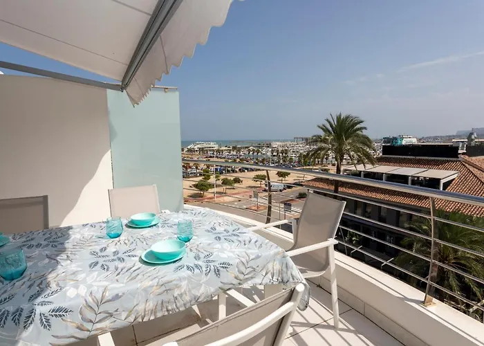 아파트 Nautilus Atico, 3 Dormitorios, Puerto, By Bookindenia *