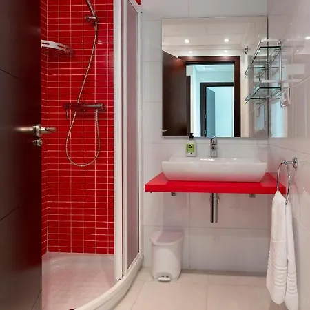 Апартаменты Nautilus Atico, 3 Dormitorios, Puerto, By Bookindenia Дения