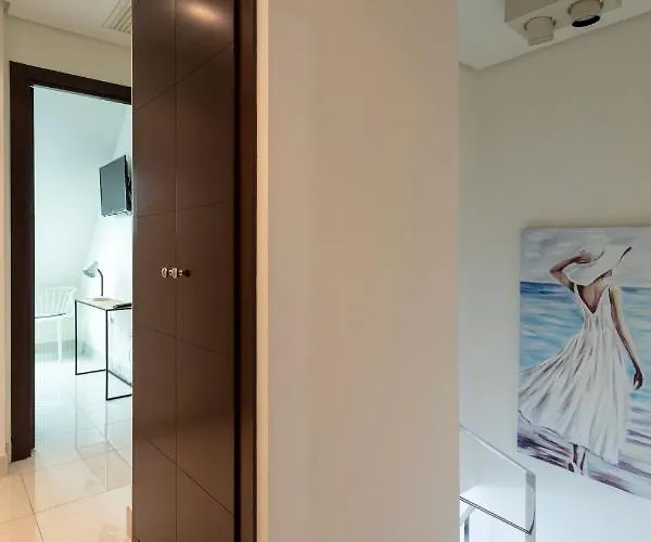 Nautilus Atico, 3 Dormitorios, Puerto, By Bookindenia Apartmán