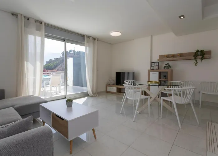 Apartmán Nautilus Atico, 3 Dormitorios, Puerto, By Bookindenia Denia